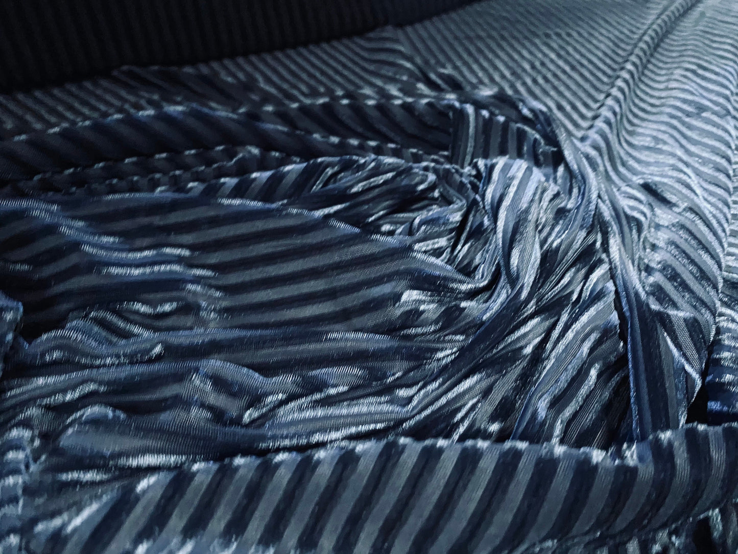 Spandex velvet stretch dress fabric, per metre - ribbed - blue-grey