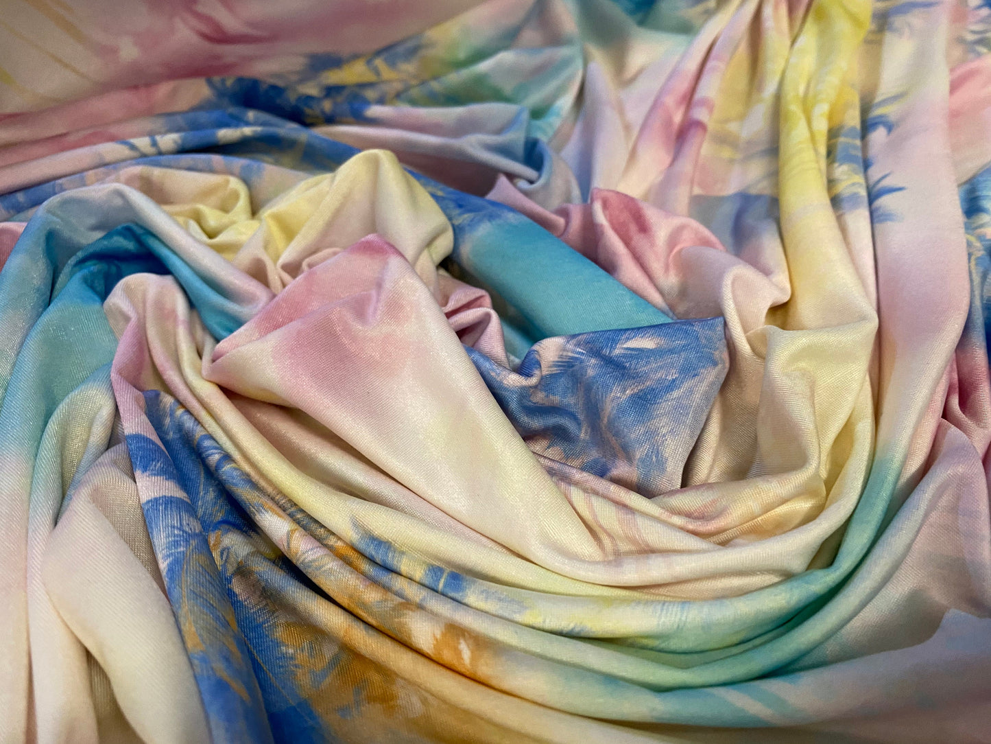 Soft touch stretch spandex jersey fabric, per metre - Hawaiian tie dye palm trees print