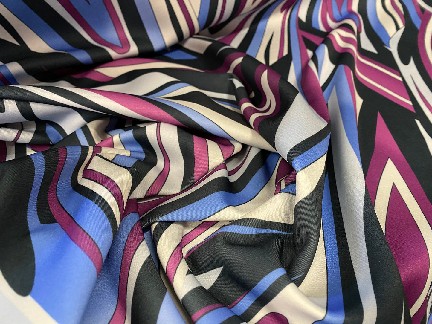 Scuba spandex stretch neoprene style jersey fashion fabric, per metre - purple & black retro swirl print