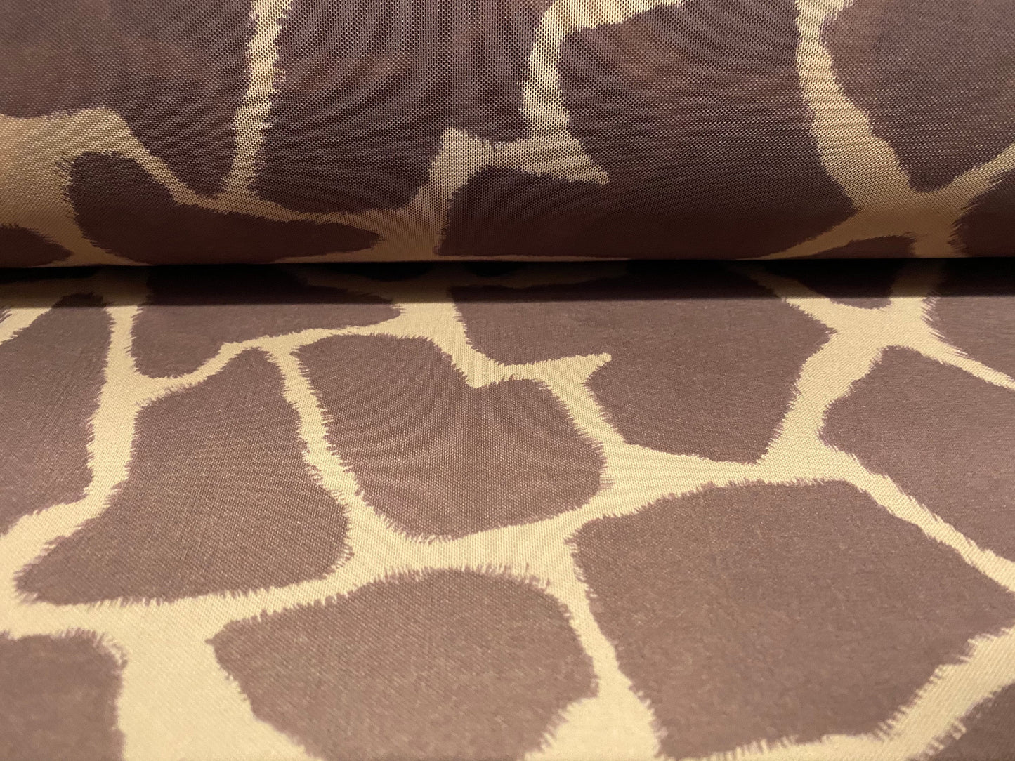 Power mesh net stretch fabric, per metre - giraffe print