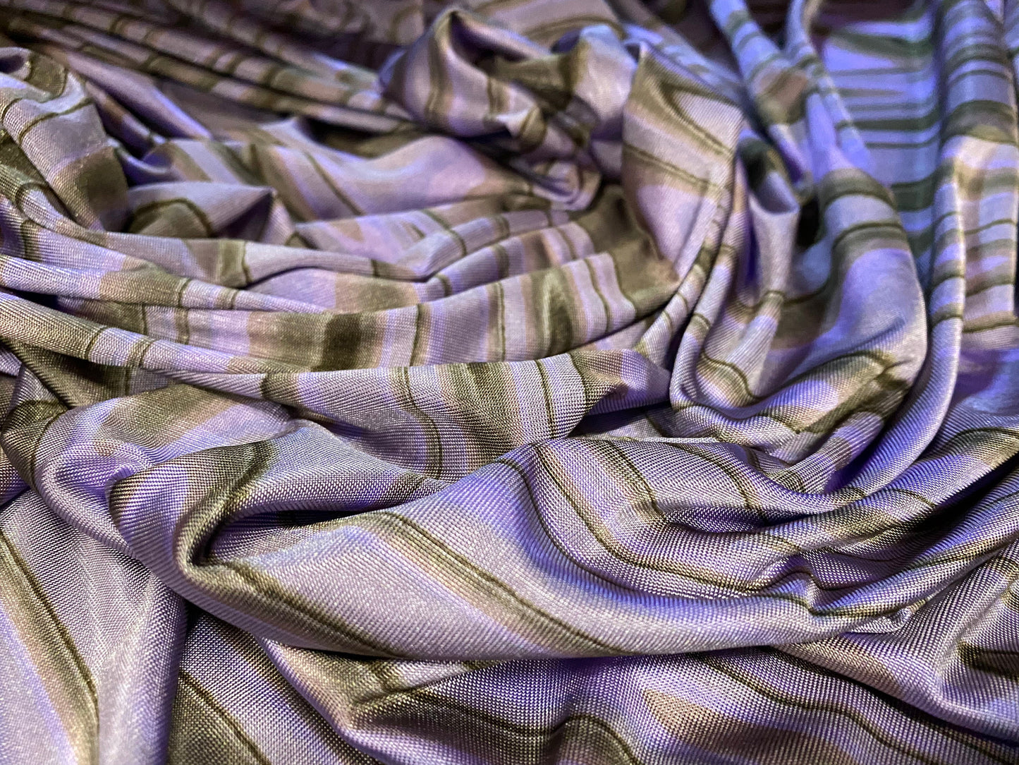 Disco shimmer stretch spandex jersey fabric, per metre - retro swirl print - lilac