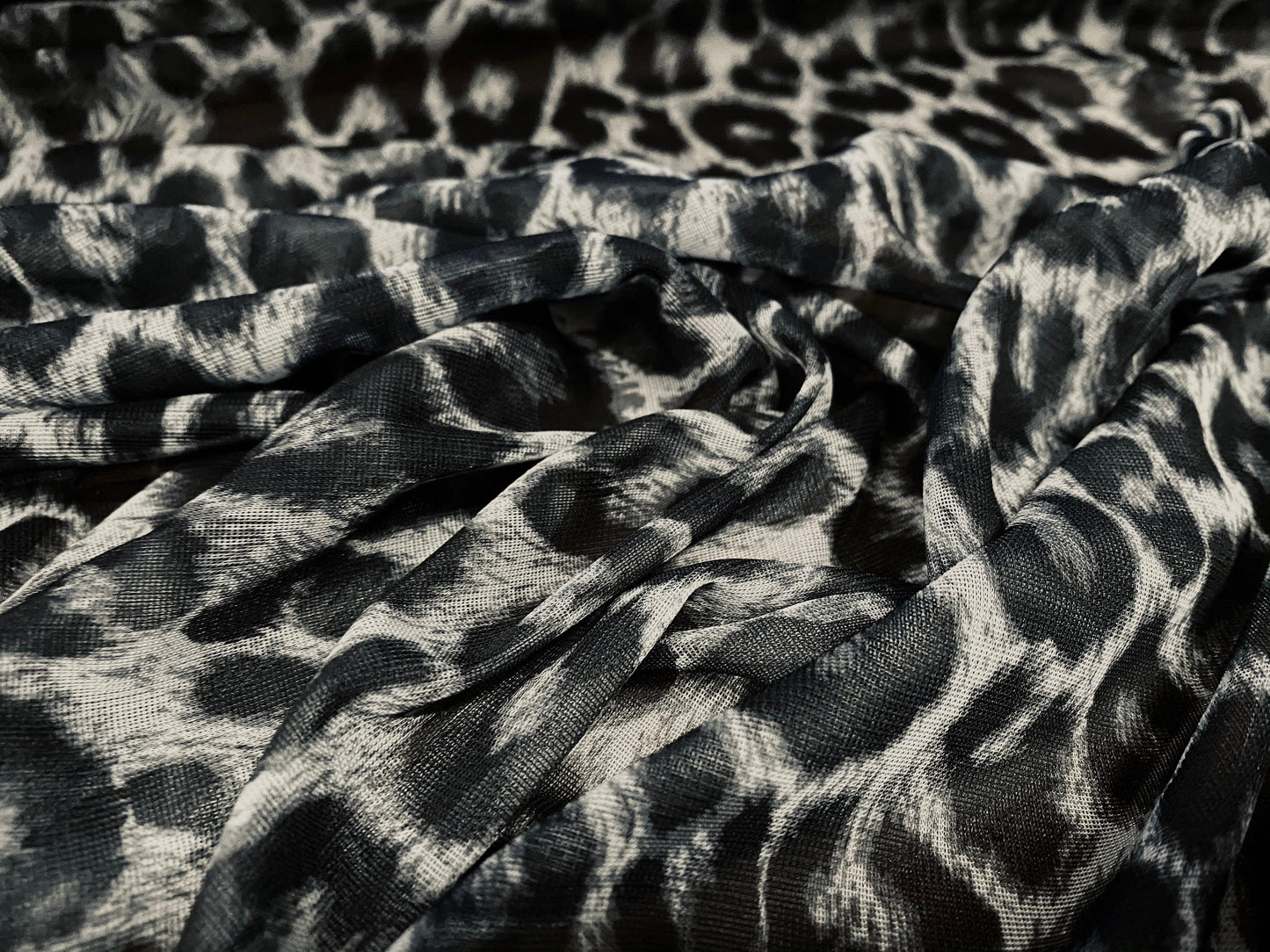 Chiffon jersey dress blouse fabric, per metre - Leopardskin animal print - grey