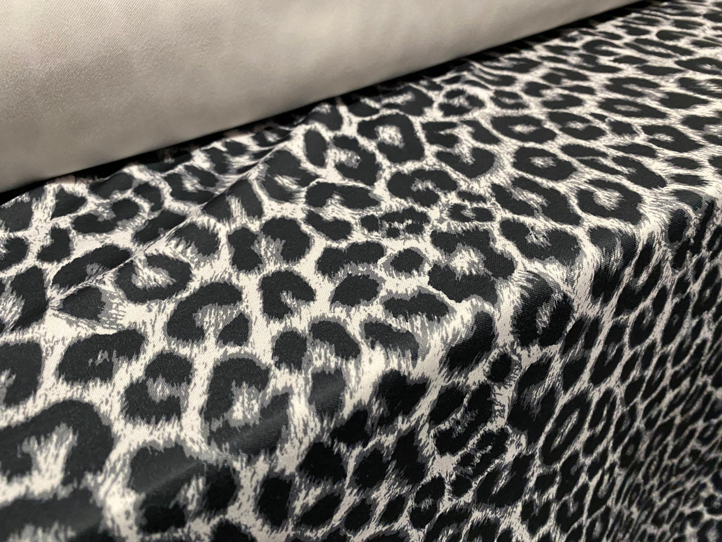 Scuba Stretch neoprene double jersey fabric, per metre - Leopard print - grey