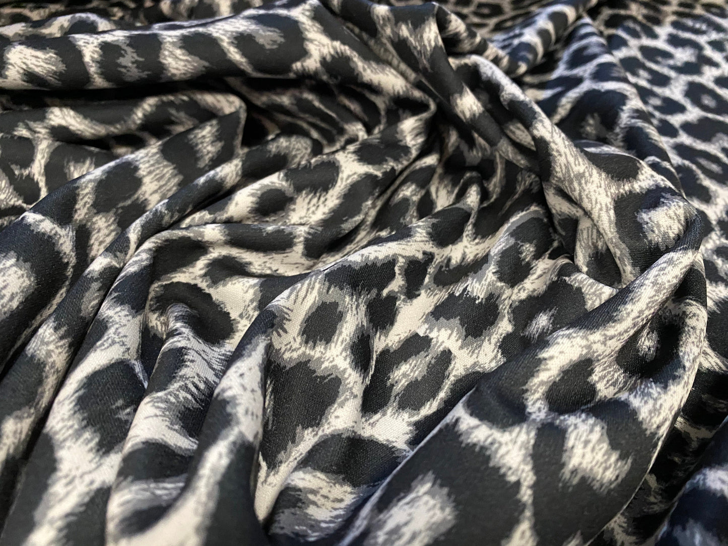 Scuba Stretch neoprene double jersey fabric, per metre - Leopard print - grey