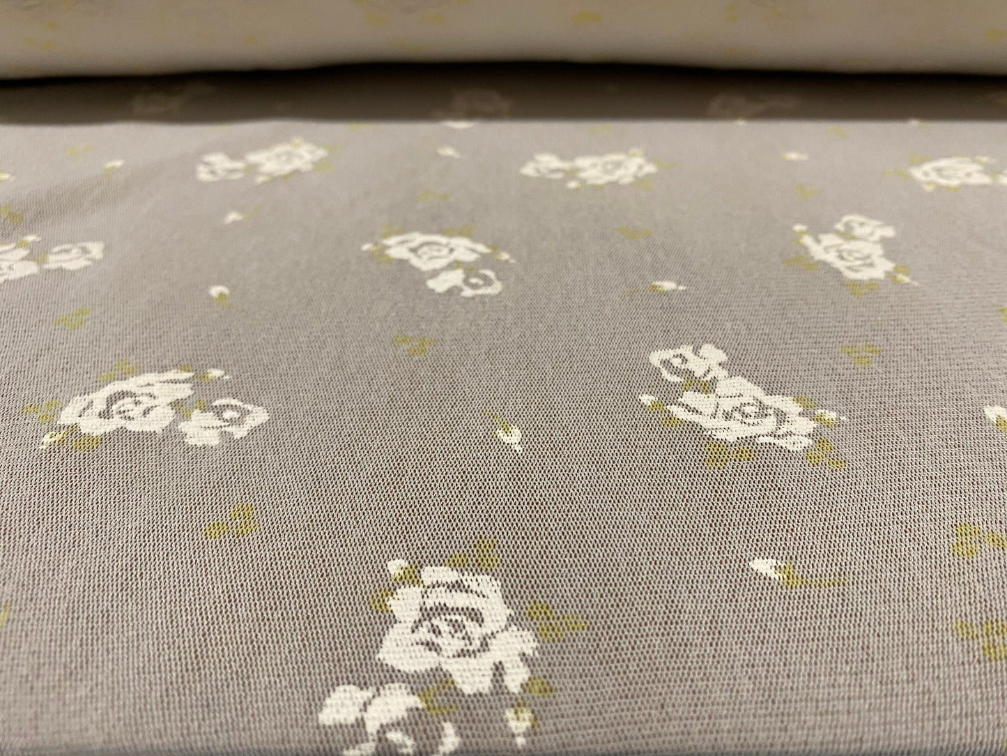 Stretch helenca mesh fabric, sheer, per metre - flower print - cream