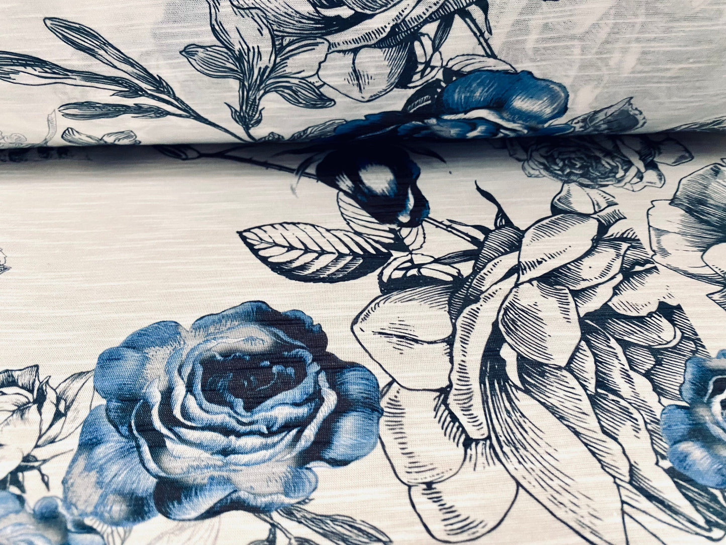 Slub single jersey printed fabric, per metre - white with blue rose flower print