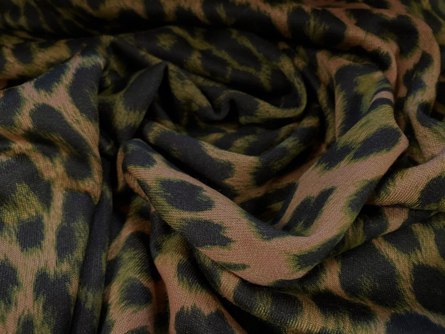 Sweatshirt fleece soft jersey fabric, per metre - Leopardskin print - Emerald green