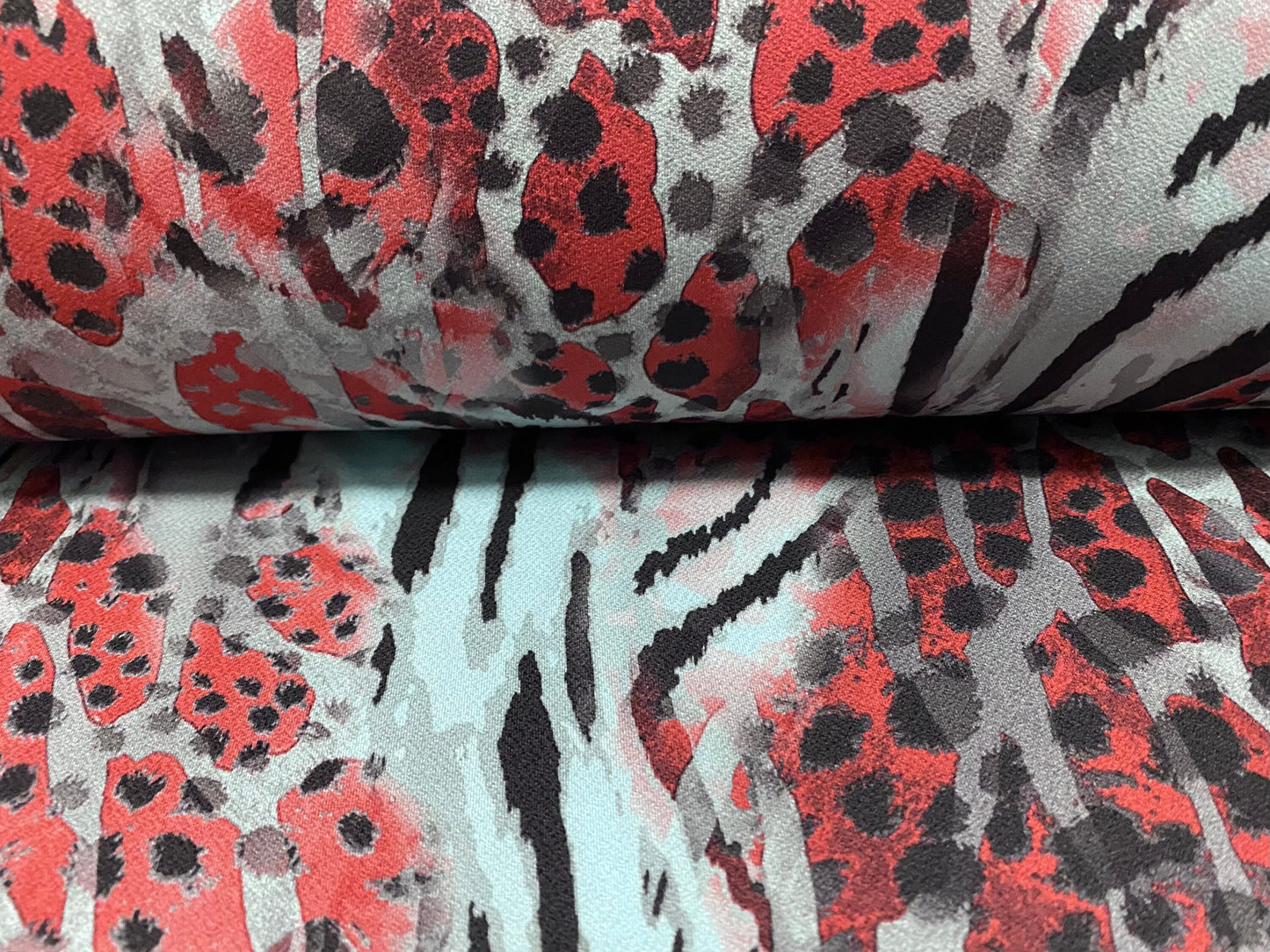 Stretch Spandex crepe jersey fabric, per metre - stylised Leopardskin print - turquoise