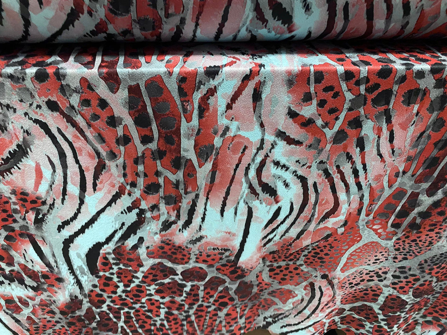Stretch Spandex crepe jersey fabric, per metre - stylised Leopardskin print - turquoise