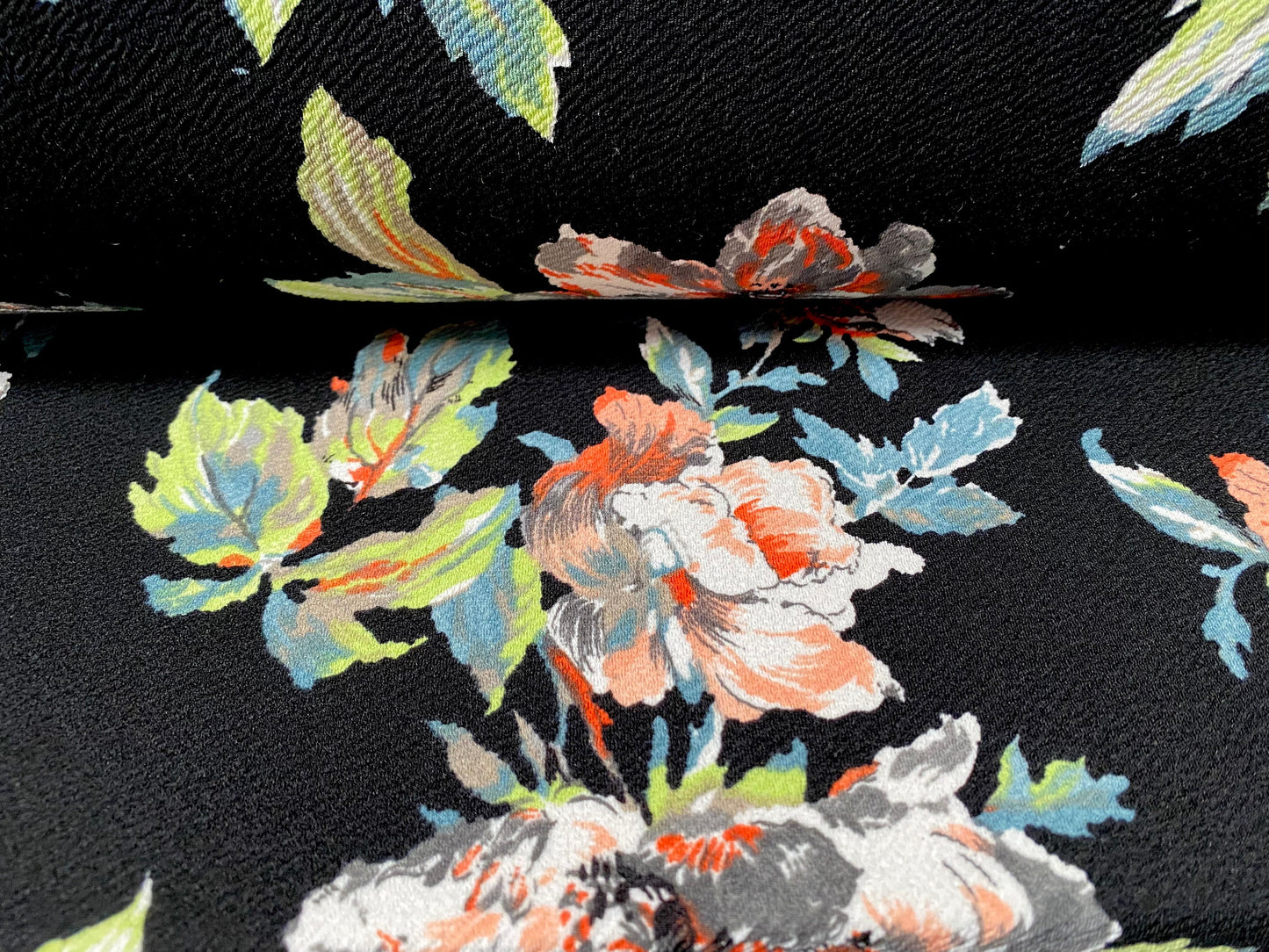 Waterfall textured scuba stretch spandex jersey fabric, per metre - wild rose flower print