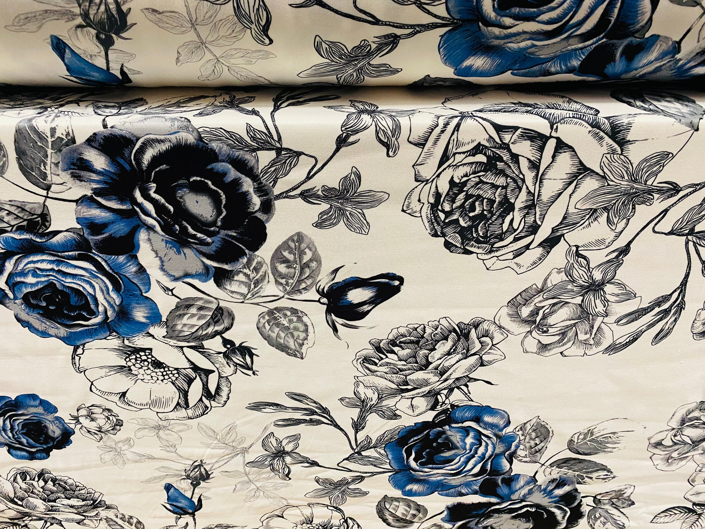 Scuba spandex stretch neoprene style jersey fashion fabric, per metre - white with blue rose flower print