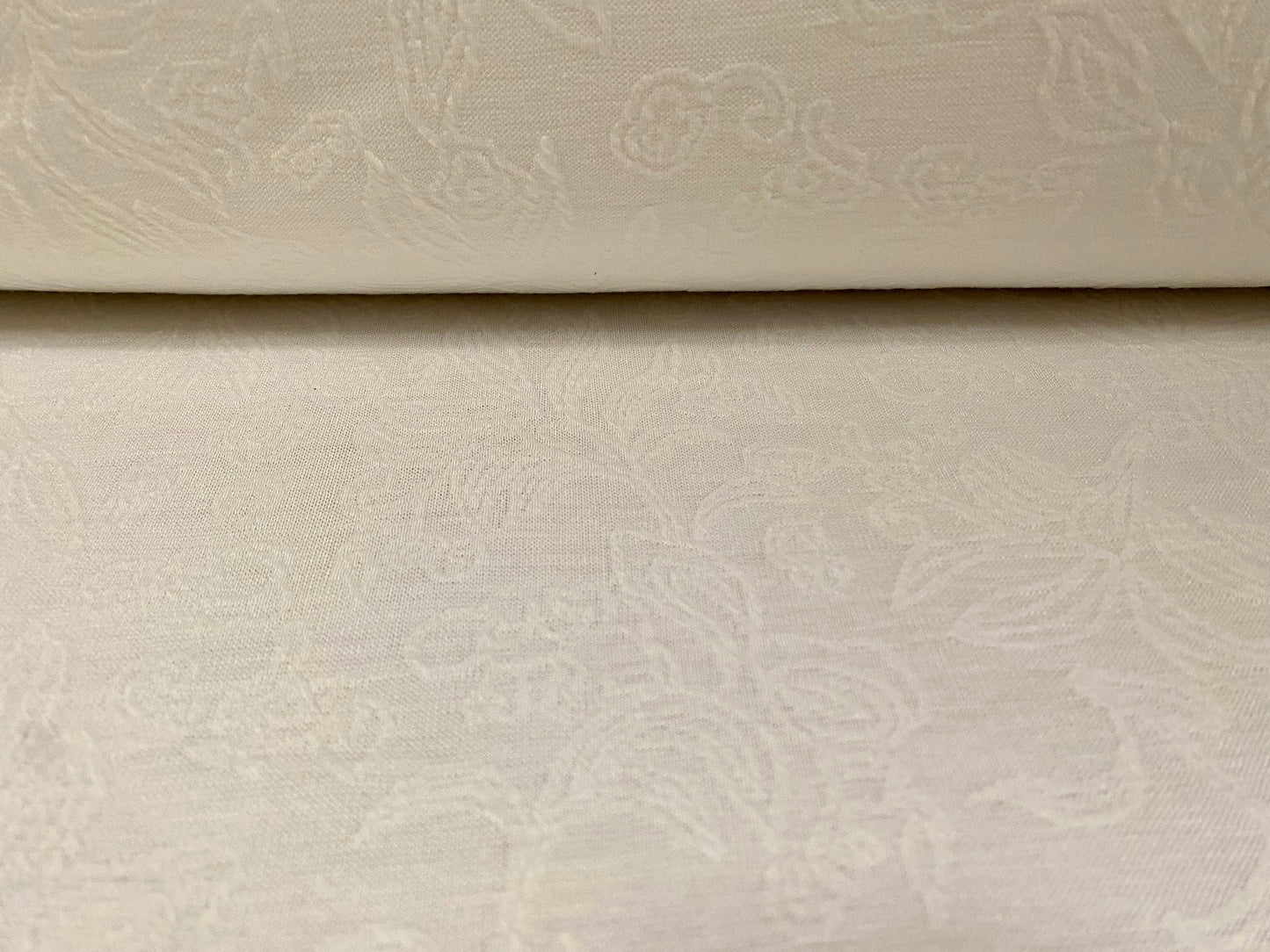 Stretch spandex leaf jacquard jersey fabric, per metre - Ivory