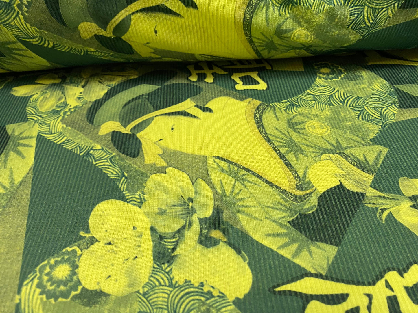 Spandex rib jersey fabric, per metre - Japanese geisha print - lime