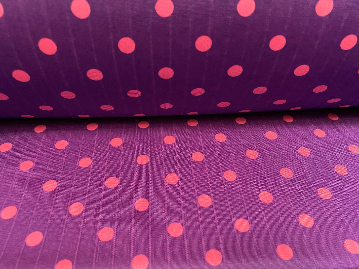 Needle-out rib jersey fabric, per metre - Polka dot print - purple & pink