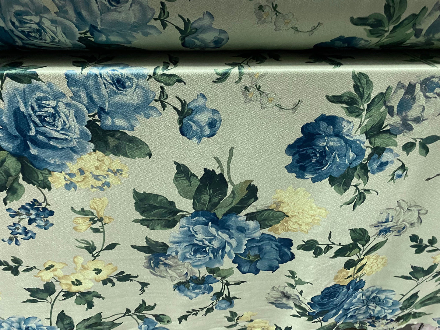 Stretch Spandex crepe jersey fabric, per metre - Rose flower print - blue & mint