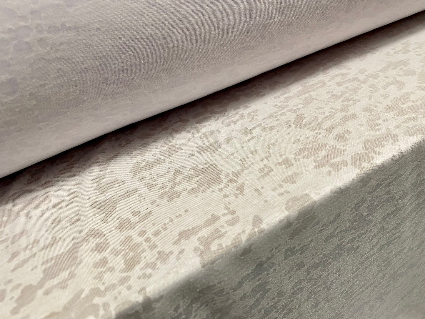 Viscose blend burnout devoré single jersey fabric, per metre - white