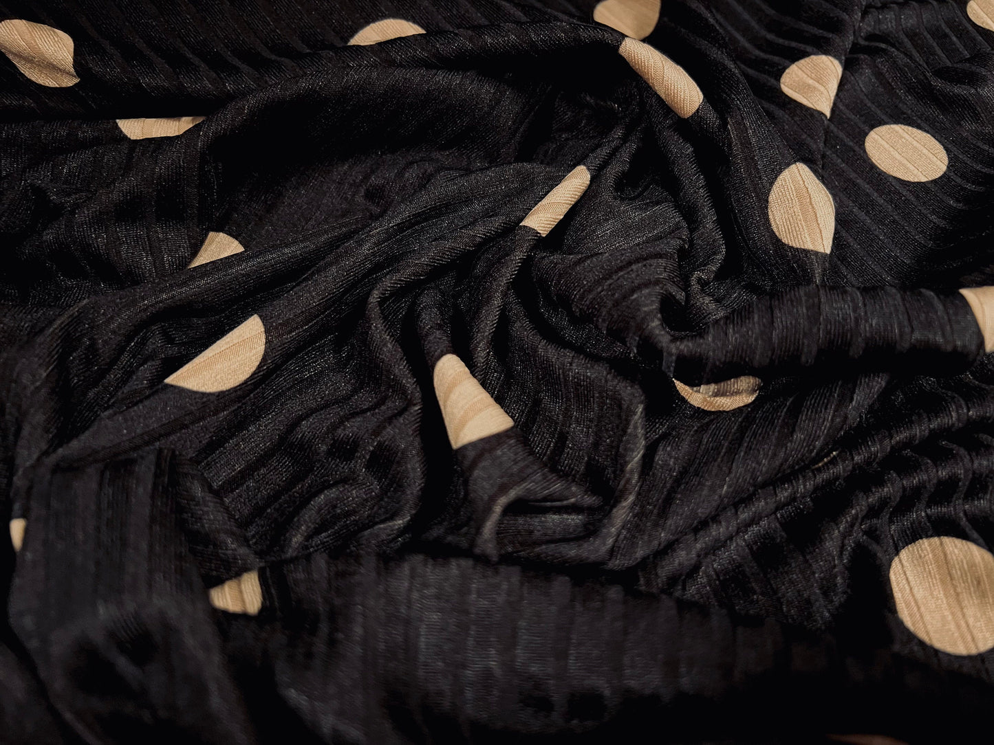 Spandex rib stretch jersey fabric, per metre - Polka dot print - black & tan