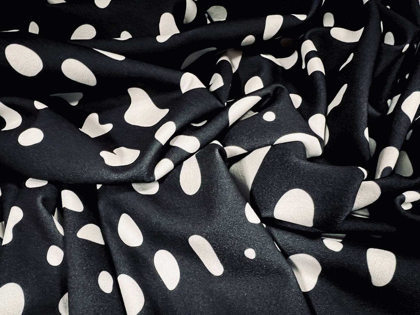 Scuba crepe stretch spandex jersey dress fabric, per metre - puddle print - black & white
