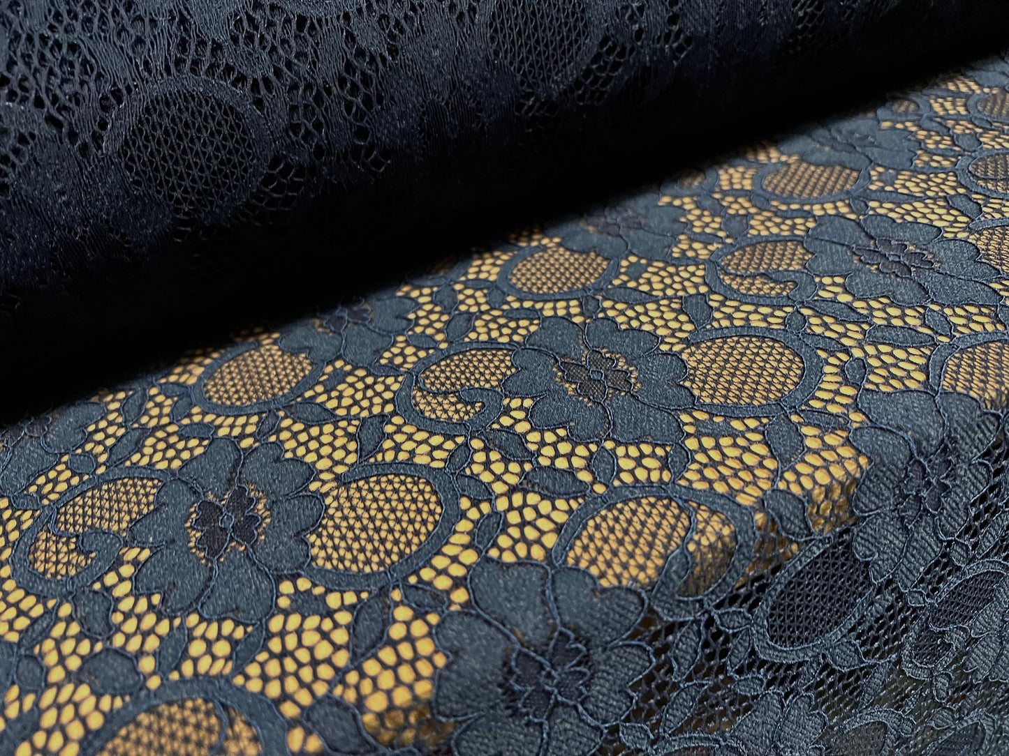 Stretch lace fabric, scalloped selvedge, per metre - navy blue