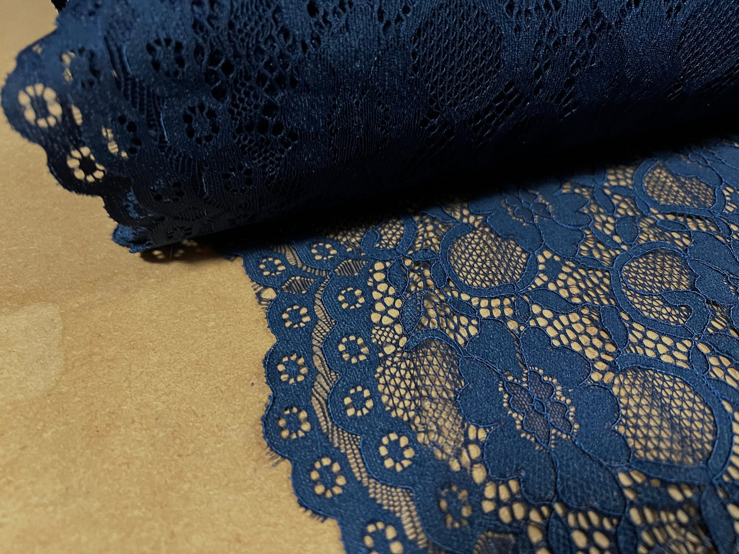 Stretch lace fabric, scalloped selvedge, per metre - navy blue