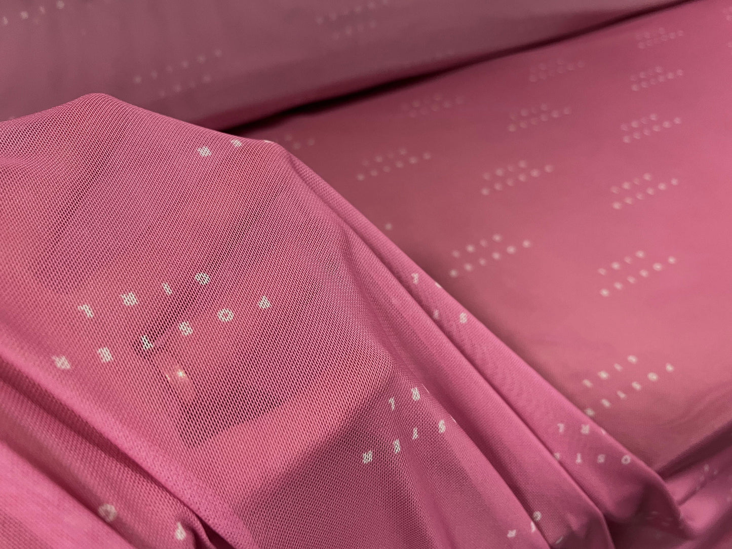 Power mesh net stretch fabric, per metre - poster girl print - pink