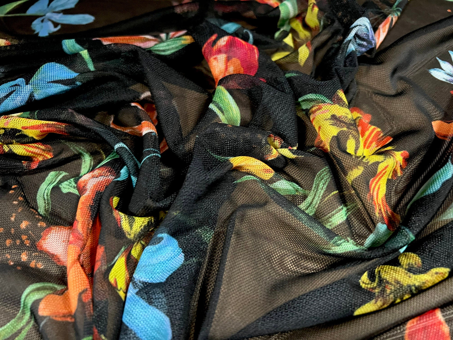 Power mesh net stretch fabric, per metre - tropical jungle flower print - black