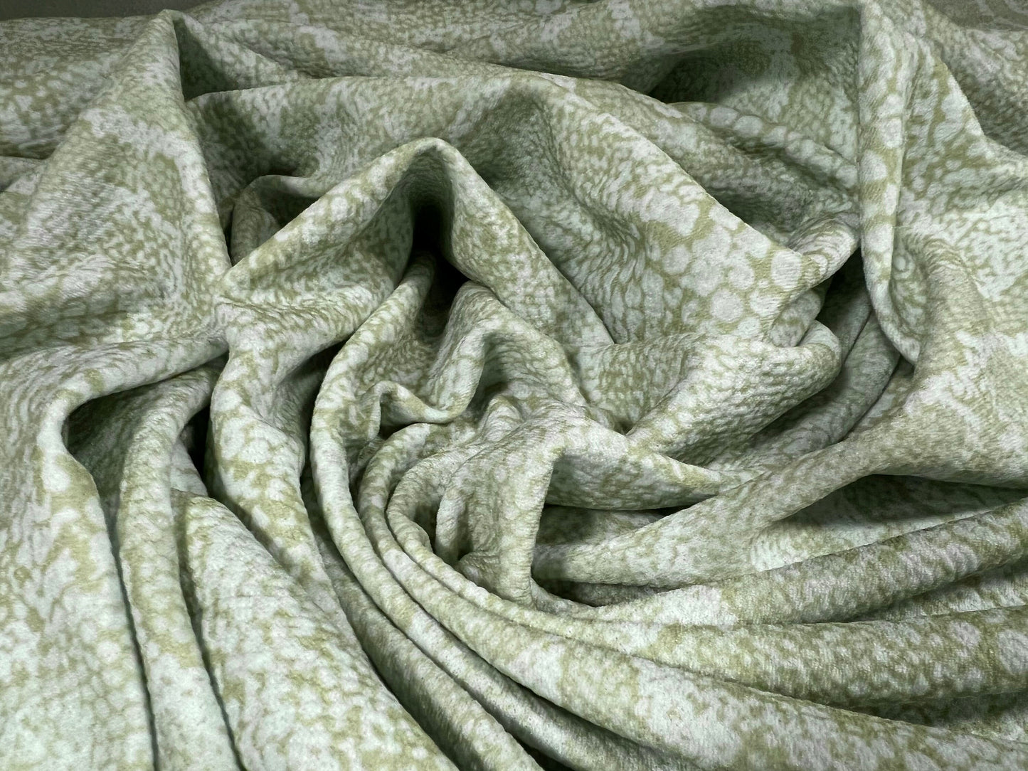 Waterfall textured scuba stretch spandex jersey fabric, per metre - snakeskin print - pale sage green