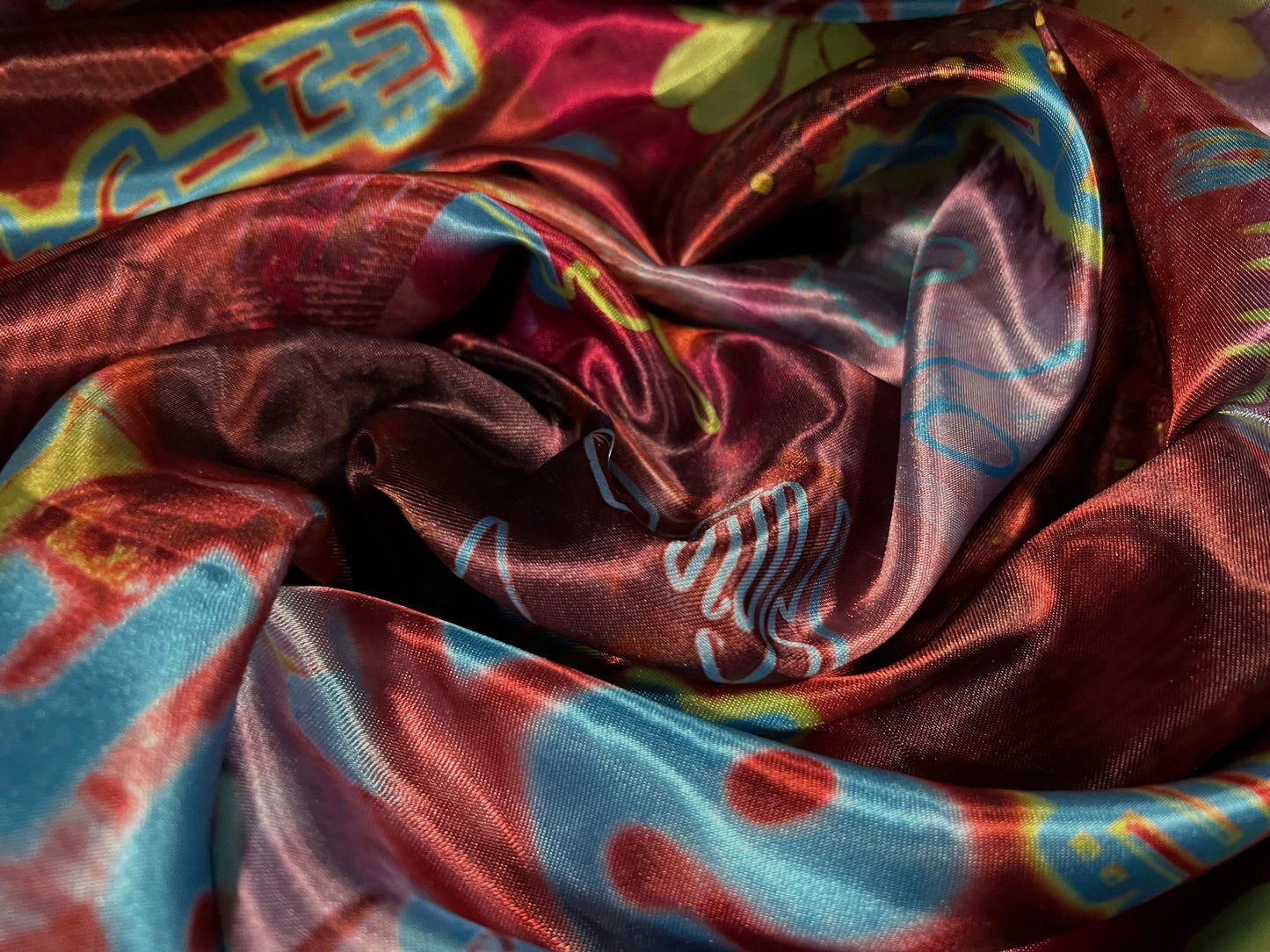 Woven silky satin fabric, per metre - Japanese words and street art print