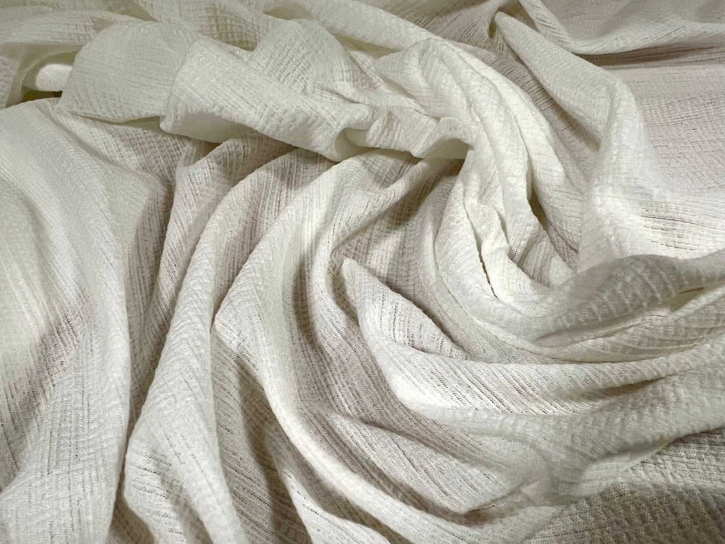 Woven Vienna crepe dress fabric with spandex, per metre - plain - white