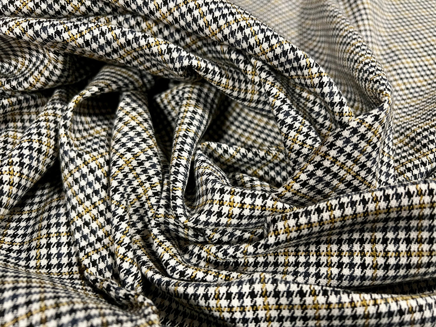 Wool blend stretch spandex woven fabric, per metre - country check design