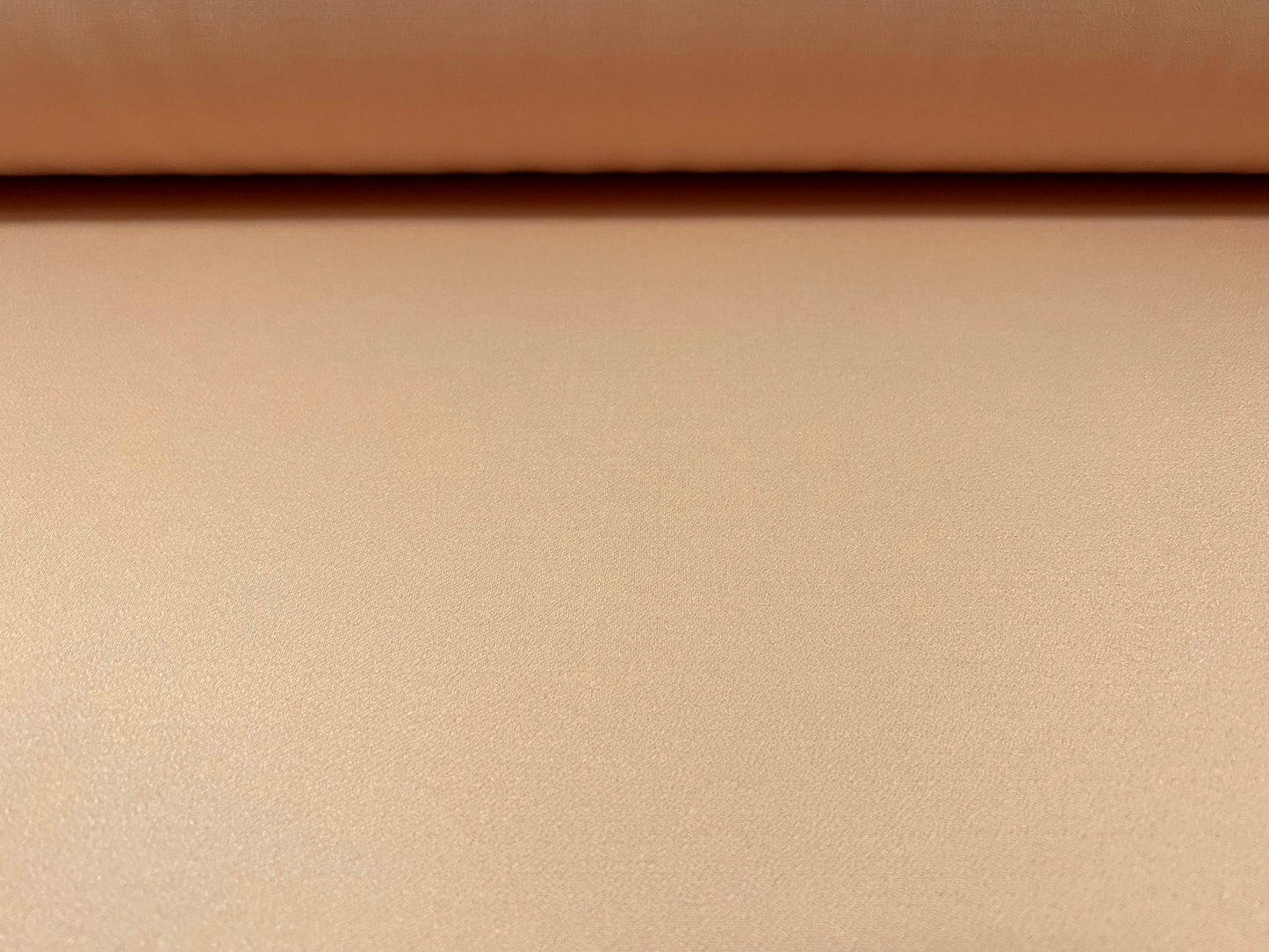 Valentino crepe spandex jersey fabric - similar to scuba - per metre - plain - peach