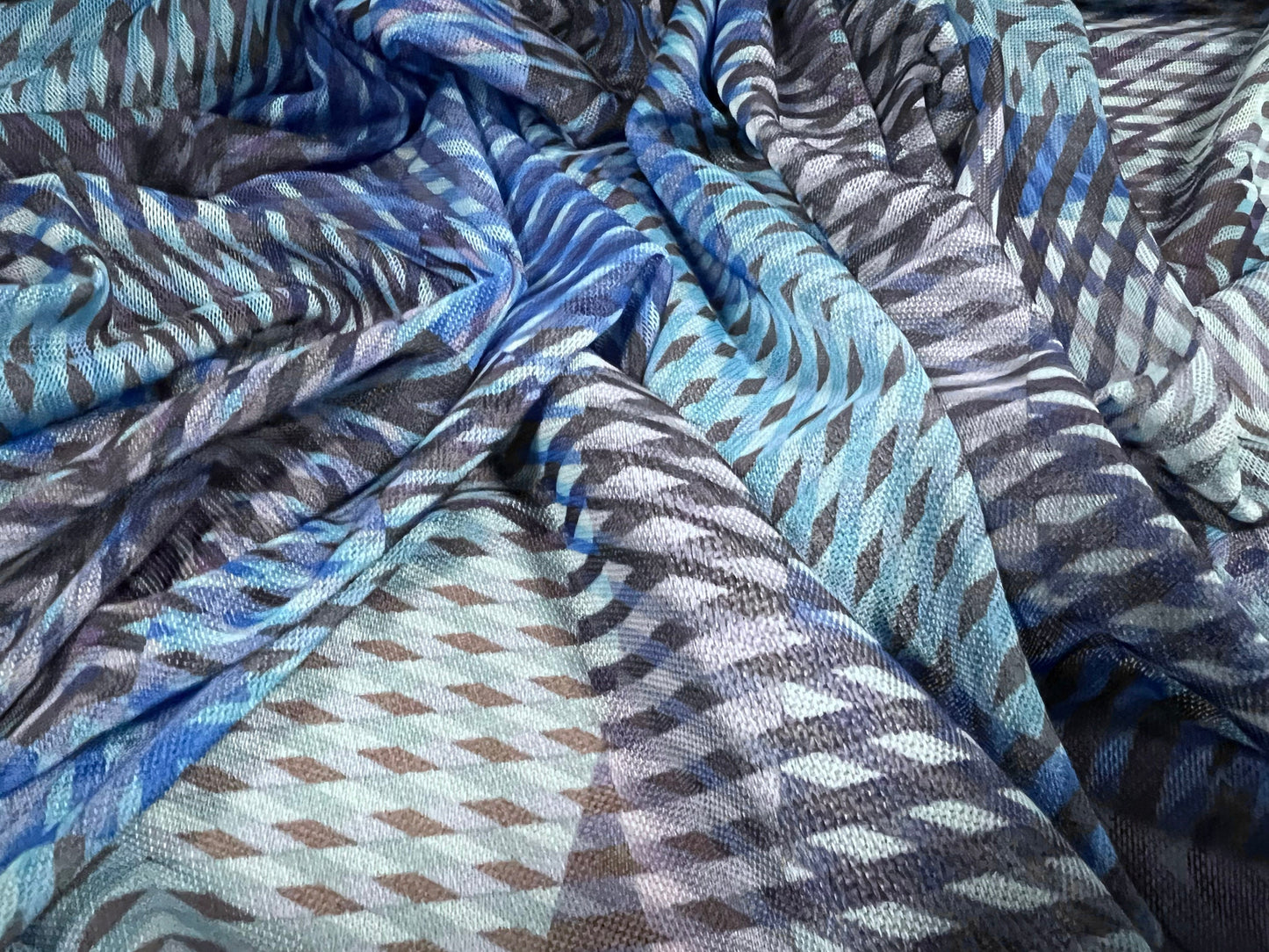 Power mesh net sheer stretch spandex fabric, per metre - kaleidoscope print - blue