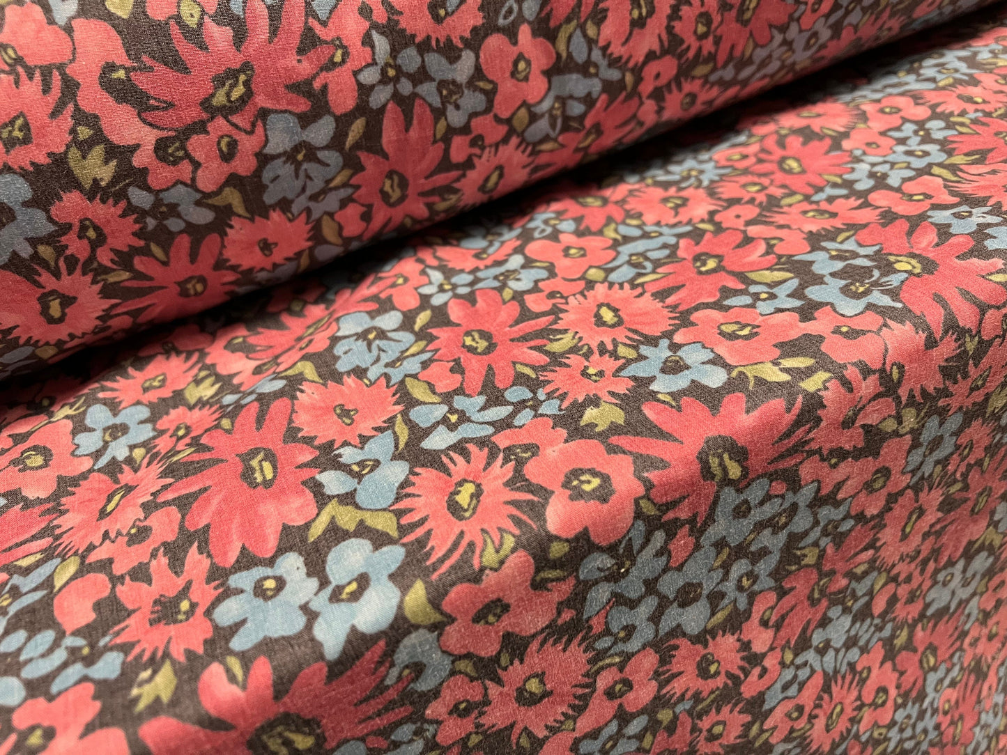 Cotton blend woven dress fabric, per metre - summer flowers print - pink & blue
