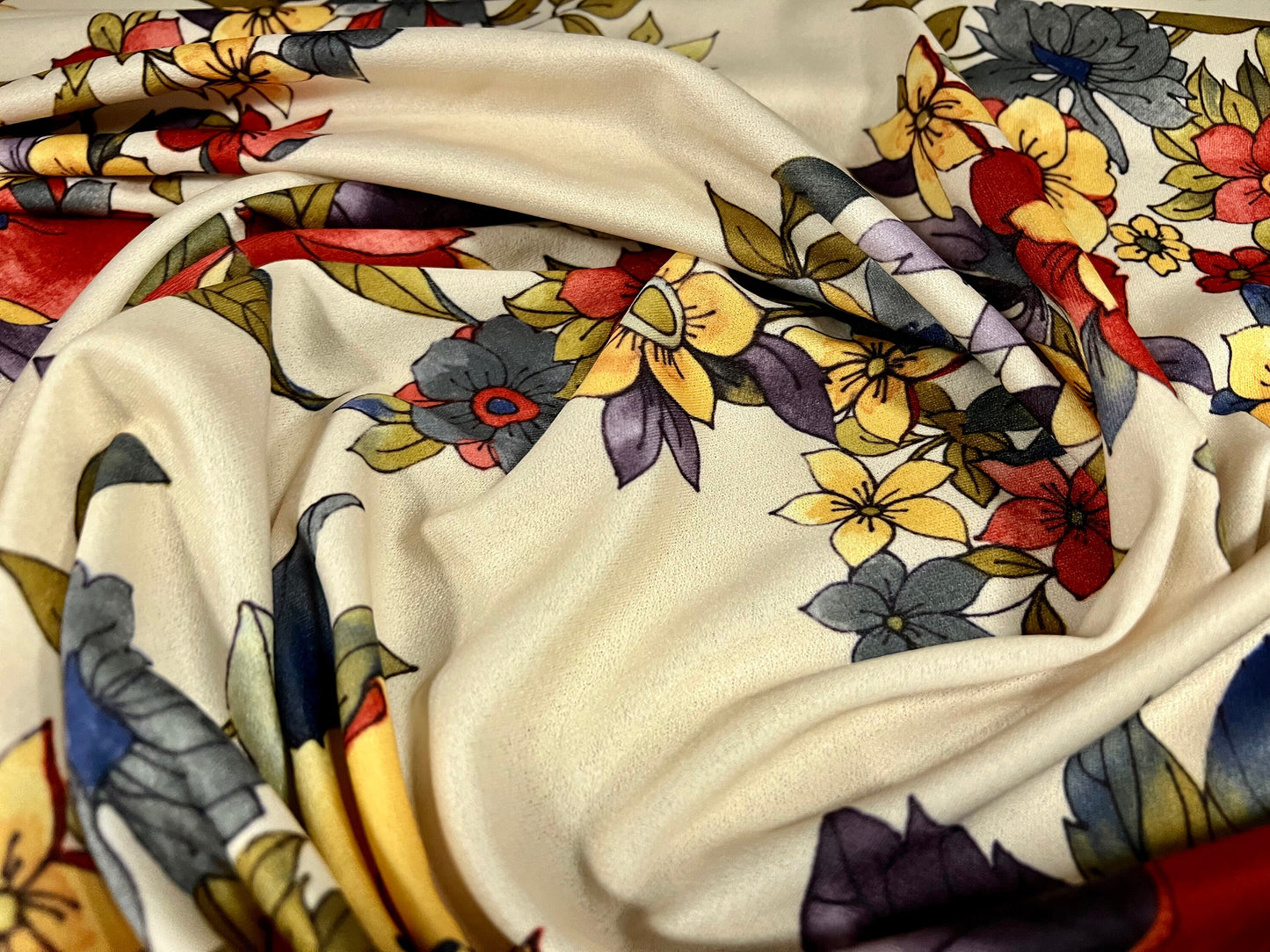 Printed single jersey fabric, per metre - Trailing Flowers print - cream with multicolour flowers