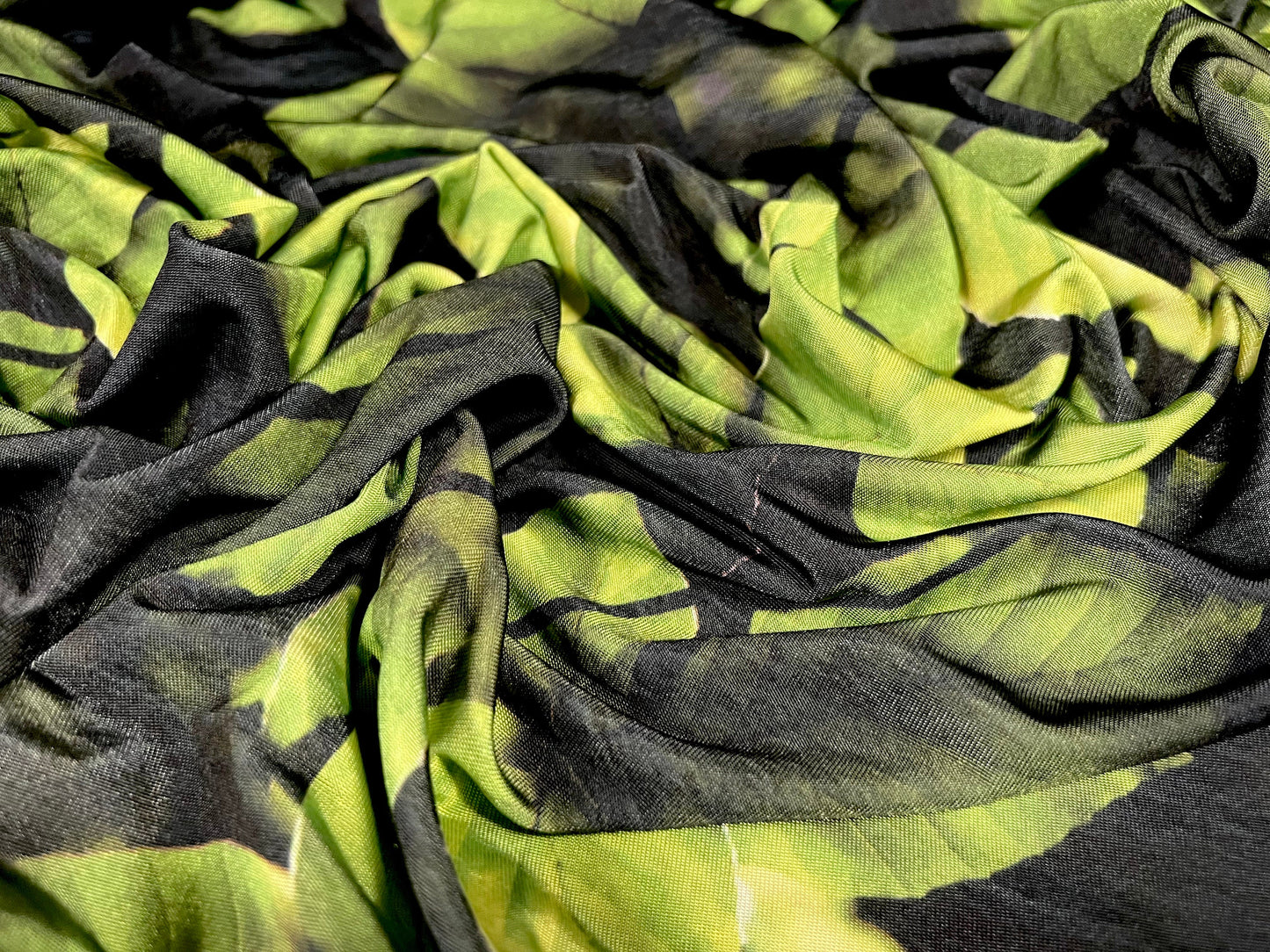Stretch spandex single jersey fabric, per metre - leaf print - black & green