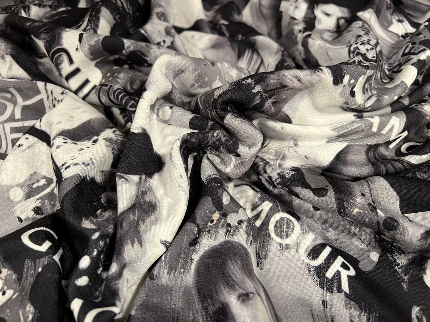 Soft handle loopback stretch spandex jersey fabric, per metre - women in glamour print - white black & grey