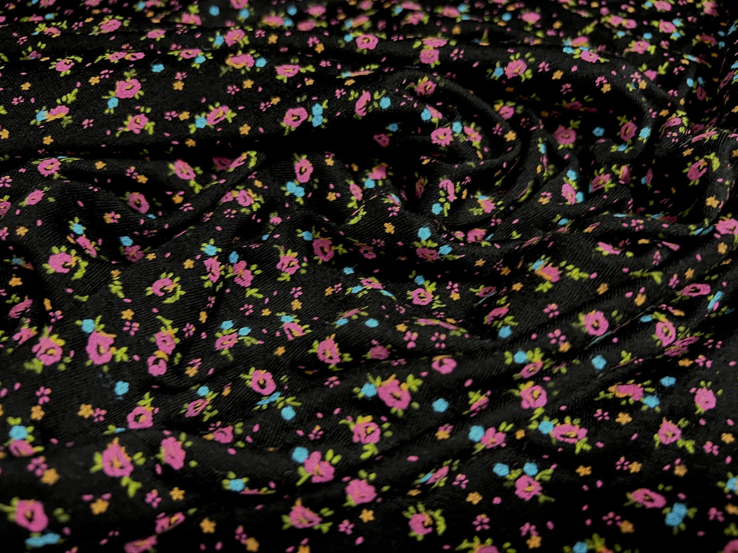 Viscose spandex stretch single jersey fabric, per metre - Ditsy flower print - black & magenta