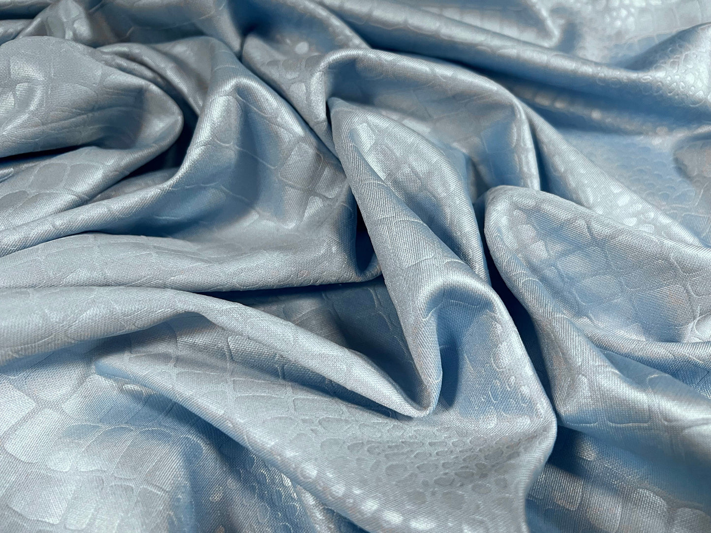 Embossed scuba neoprene style stretch spandex jersey fabric, per metre - alligator skin - sky blue