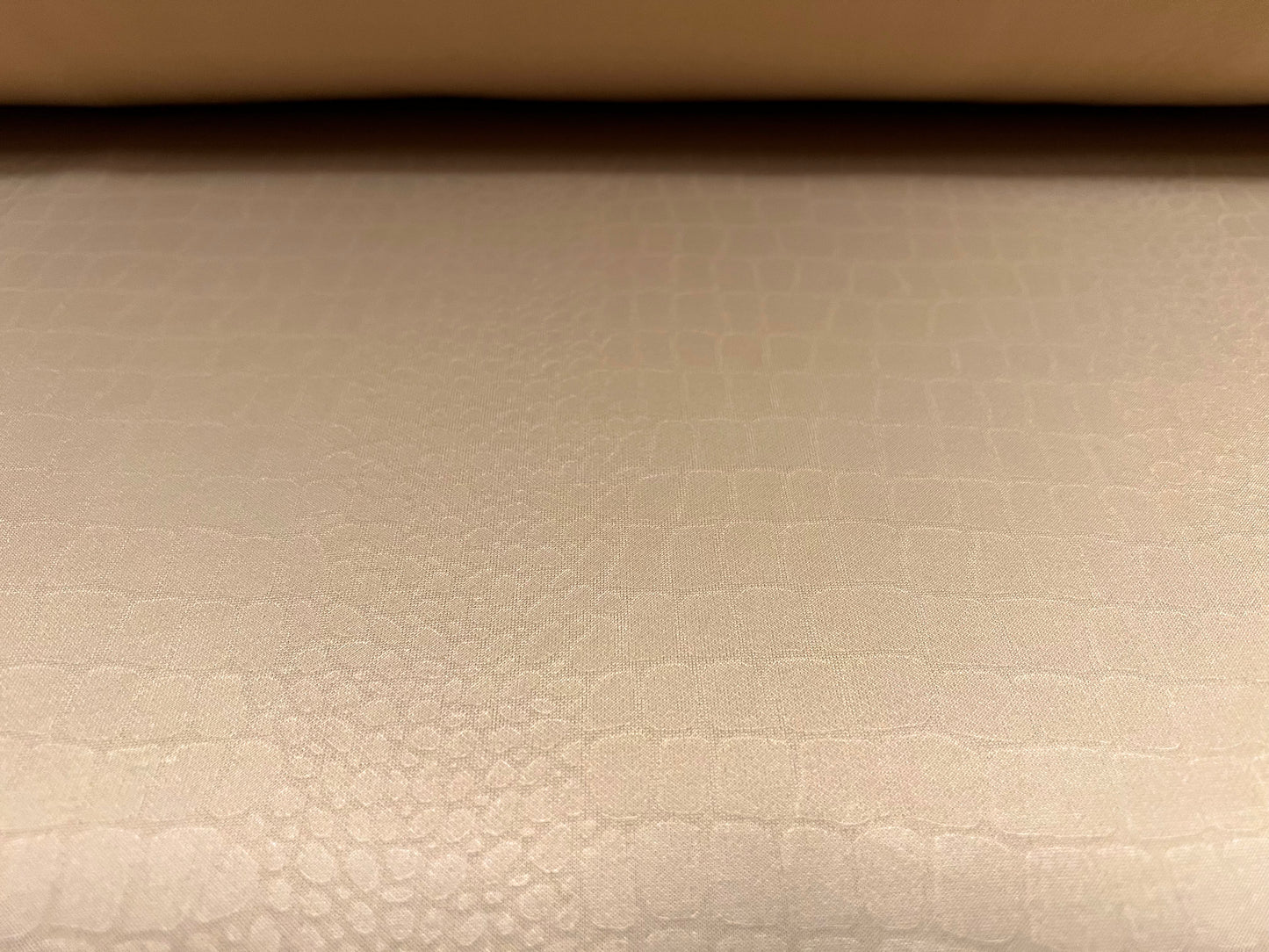 Embossed scuba neoprene style stretch spandex jersey fabric, per metre - alligator skin - stone