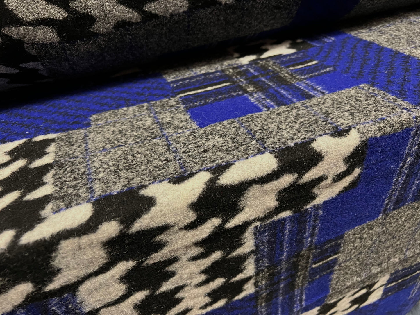 Montana - Wool mouflon flannel fabric, per metre - jumbo houndstooth patchwork design - blue & black