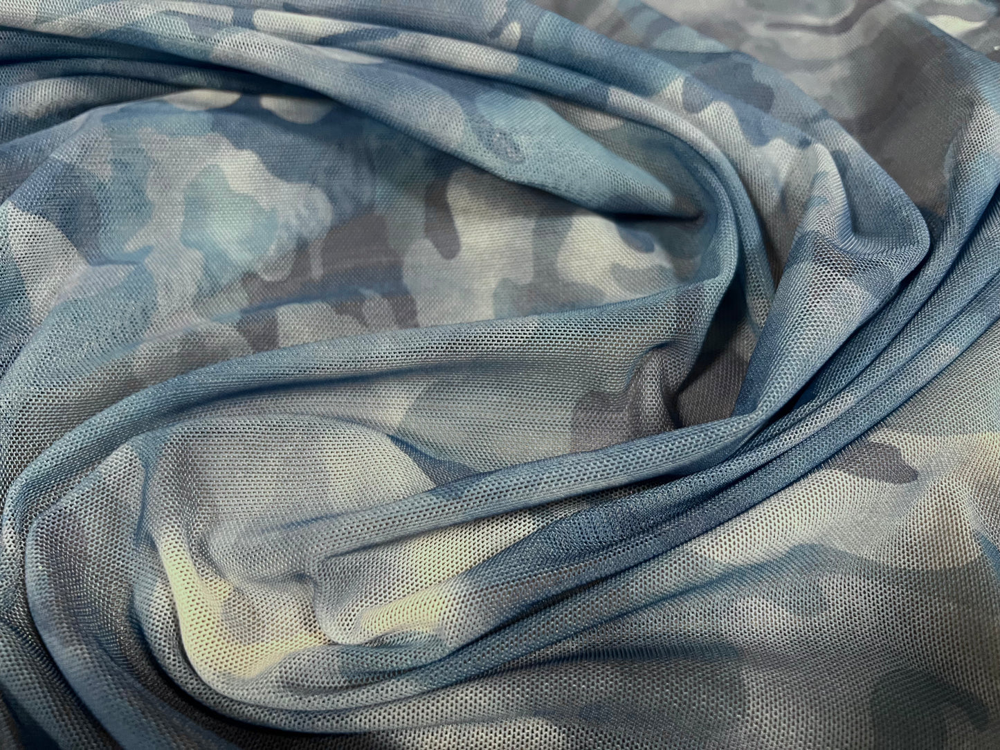 Power mesh net stretch spandex fabric, per metre - camouflage print - blue