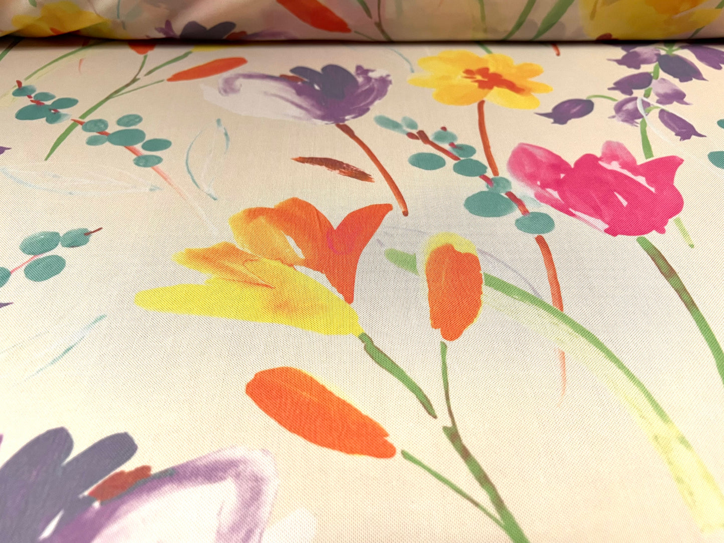 Power mesh net stretch spandex fabric, per metre - large flower print - cream