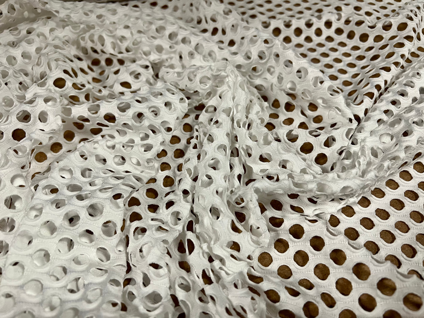Jumbo fishnet mesh stretch spandex jersey fabric, per metre - white