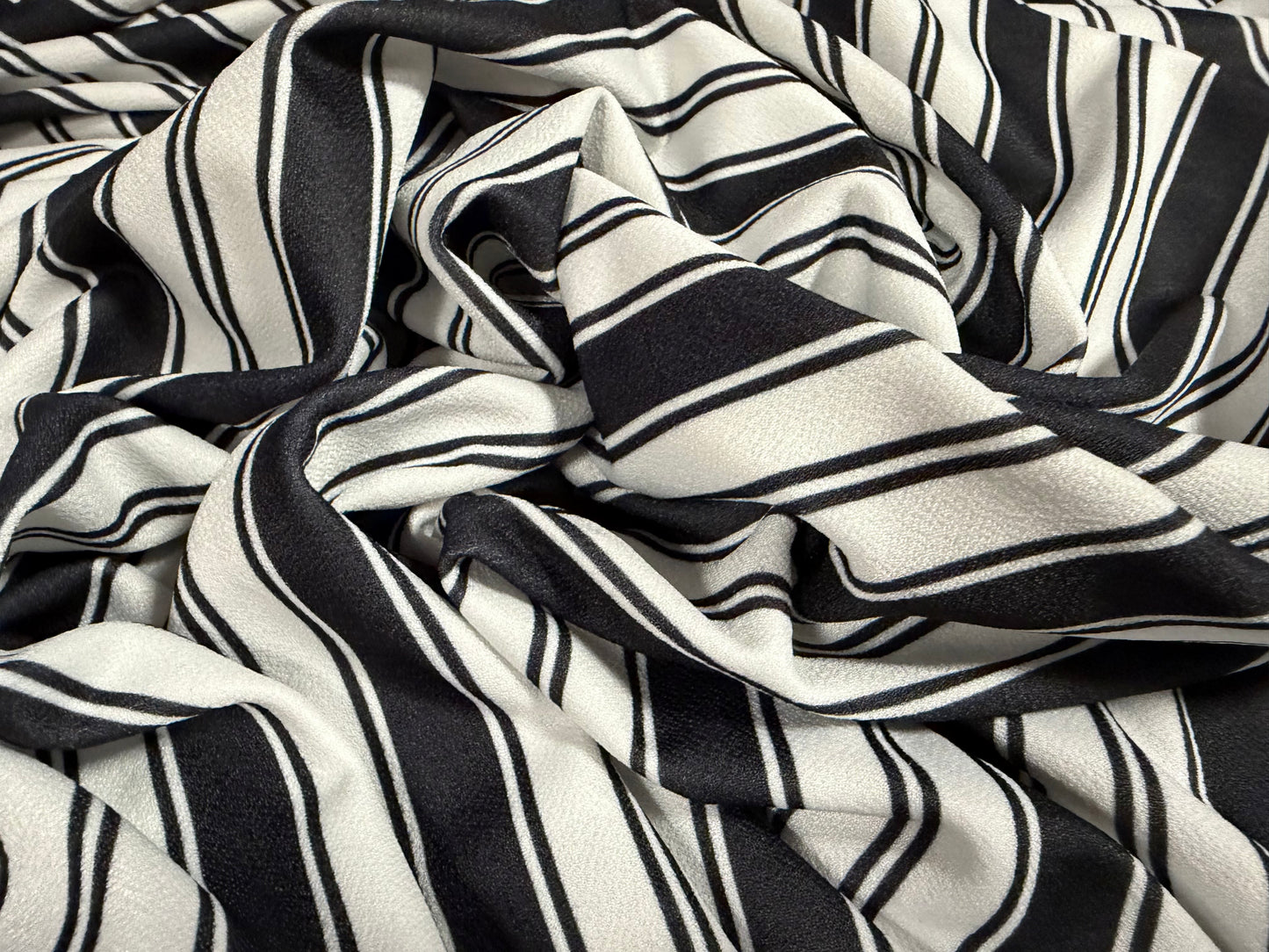 Valentino crepe stretch jersey fabric - similar to scuba - per metre - stripe print - black & white