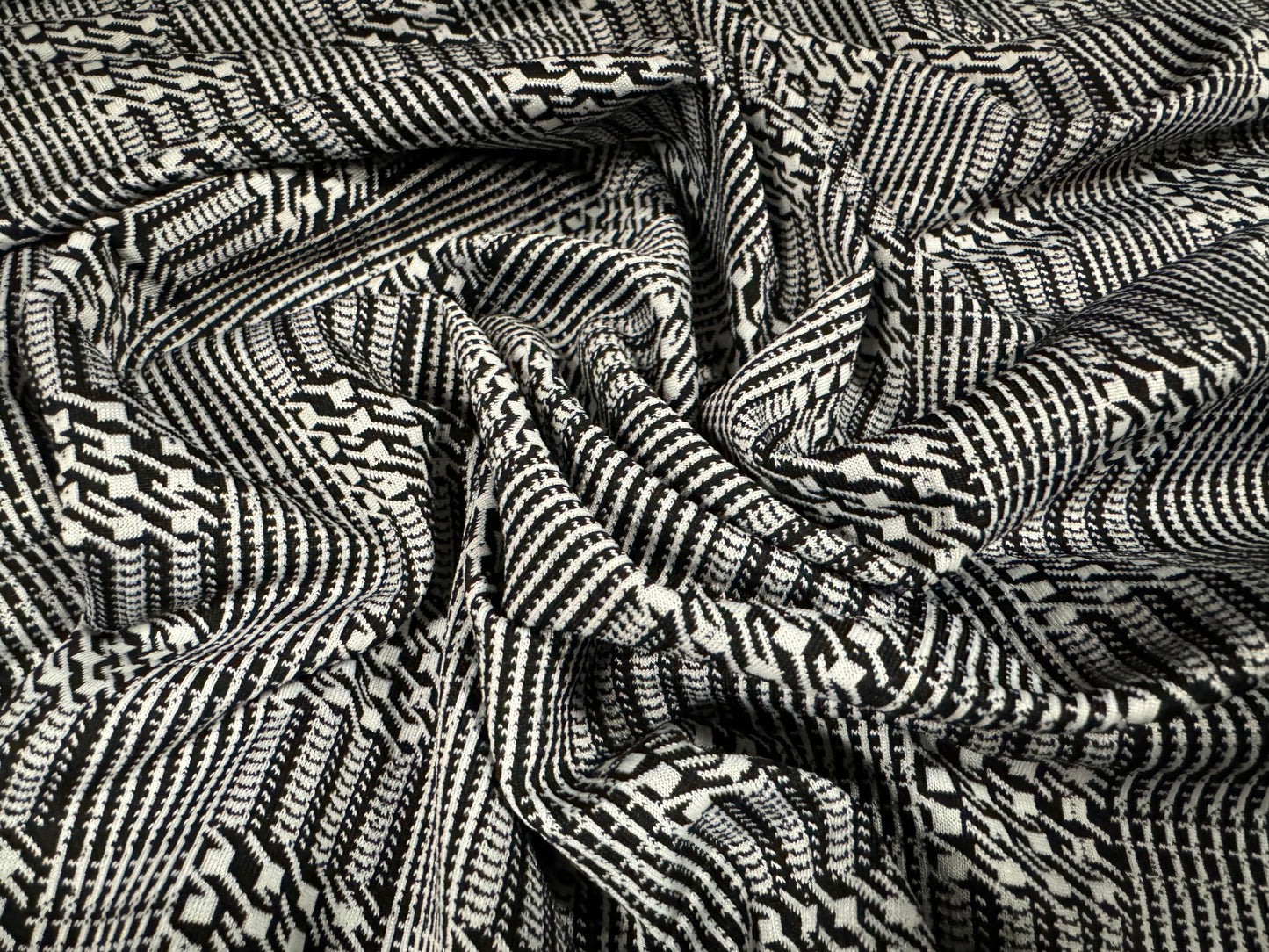 Double jersey dress fabric, per metre - check jacquard - monochrome