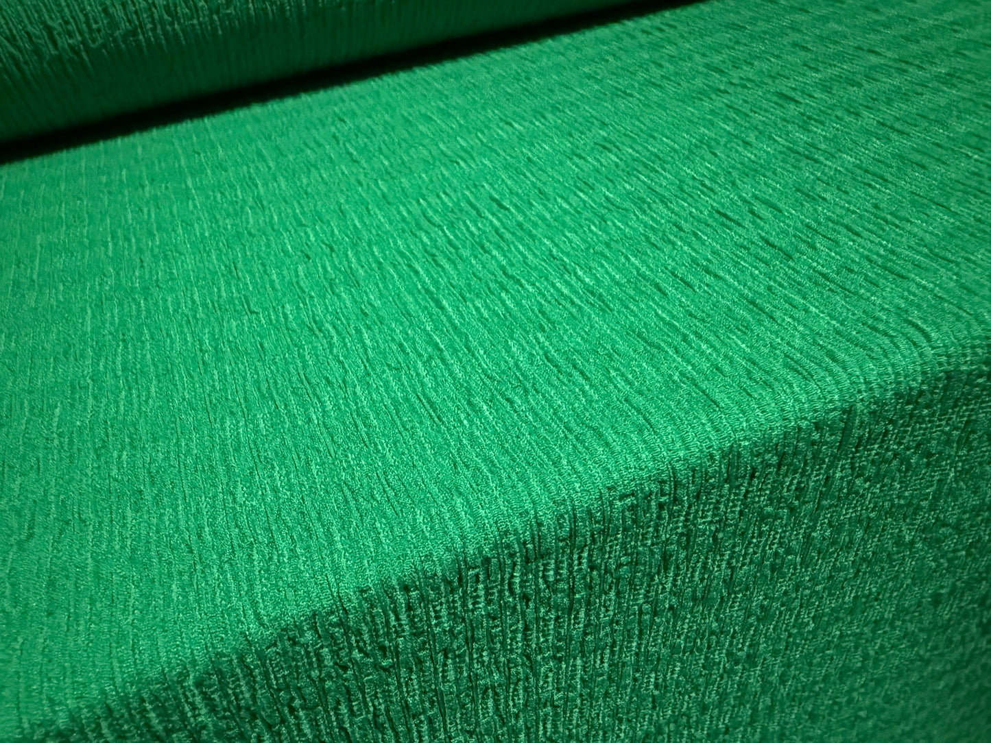 Stretch crepe woven fashion fabric, per metre - seersucker stripe - shamrock green