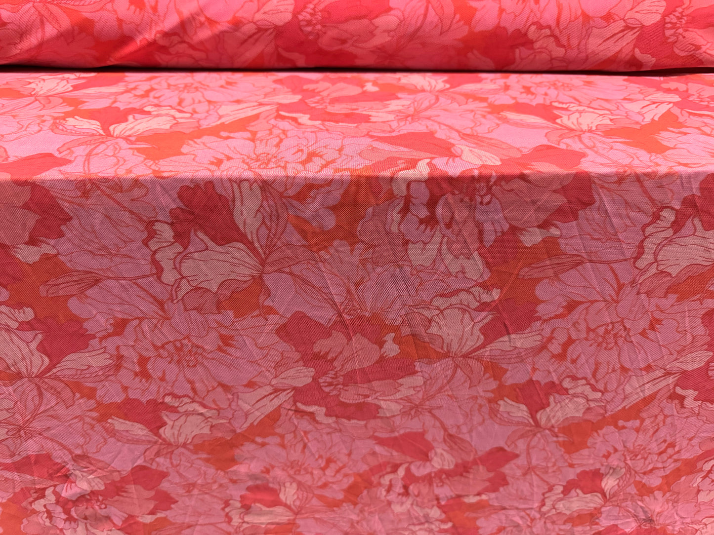 Power mesh net stretch spandex fabric, per metre - retro flower print - pink & coral