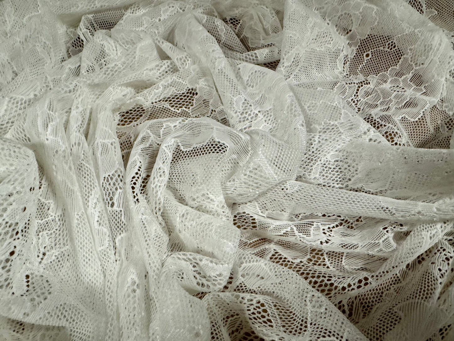 Stretch spandex lace fabric, per metre - flower design - ivory