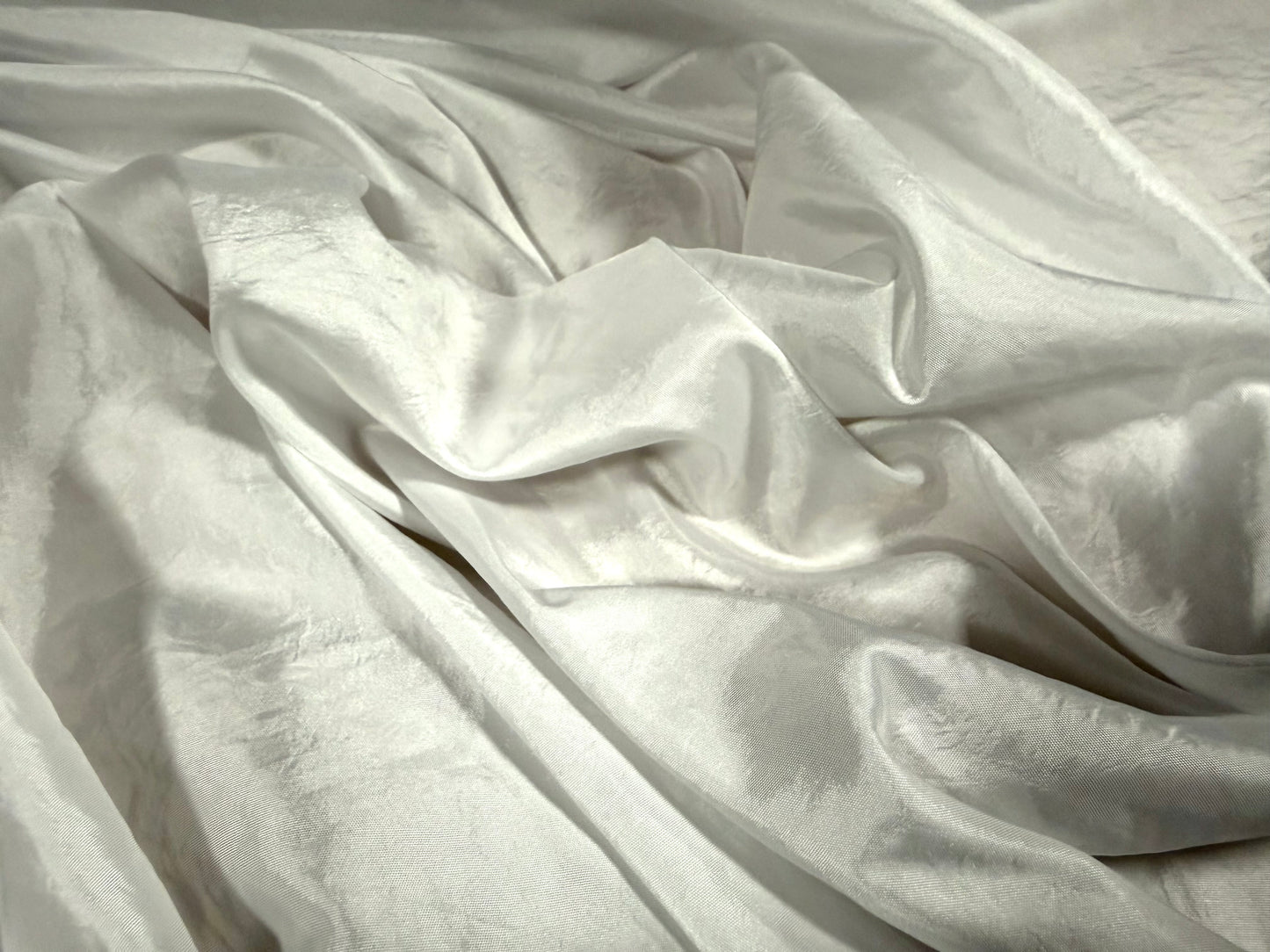 Taffeta woven dress fabric, per metre - plain - white