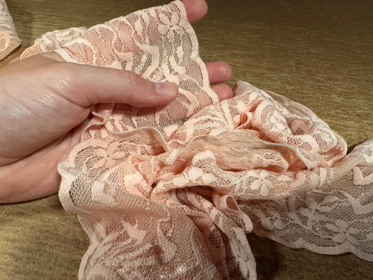 Scalloped stretch lace edging trim fabric, per metre - floral - pink